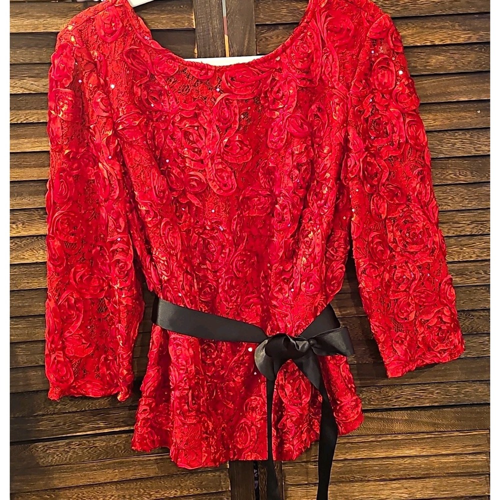 Alex Evenings Women 1X Red Lace Sequin Rosette Blouse 3/4 Sleeve Scoop Neck #769
